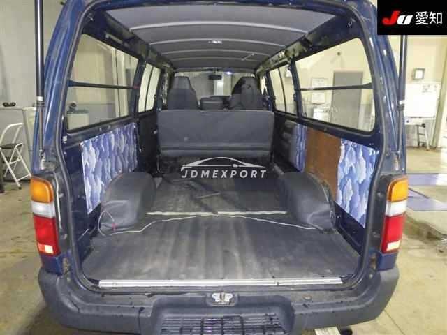 Toyota Hiace Van 1995 thumbnail 5
