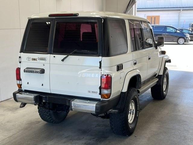 Toyota Land Cruiser 1993 thumbnail 2
