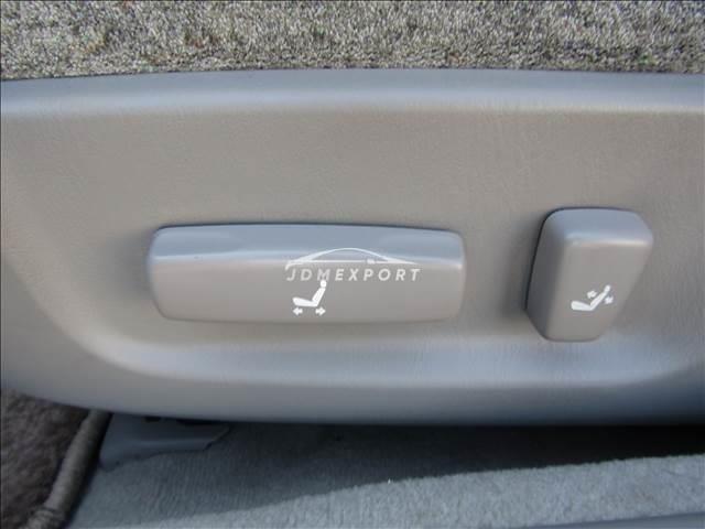 Toyota Crown Majesta 2001 thumbnail 19