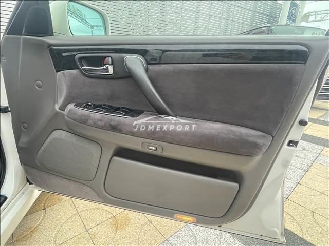 Toyota Crown 2001 thumbnail 30