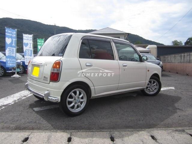 Daihatsu Mira Gino 2002 thumbnail 2