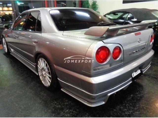 Nissan Skyline 2000 thumbnail 12