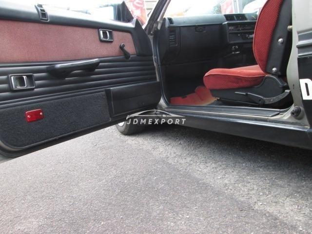 Nissan Skyline 1982 thumbnail 14