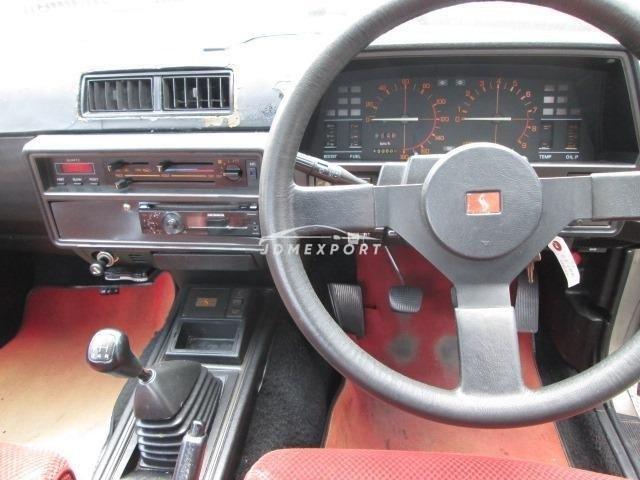 Nissan Skyline 1982 thumbnail 16