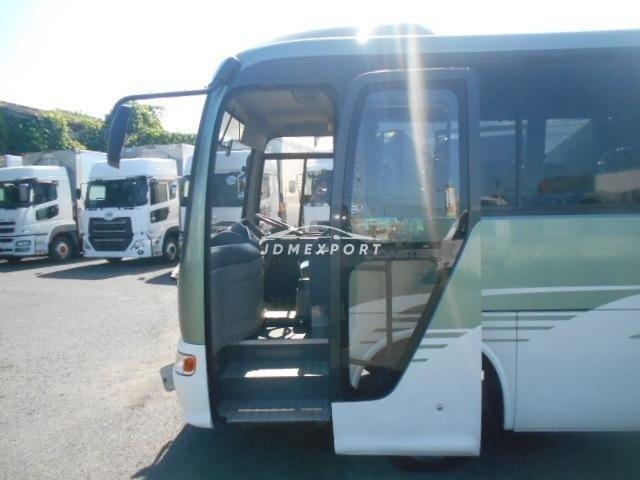 Toyota Coaster 2000 thumbnail 7