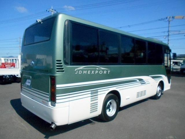 Toyota Coaster 2000 thumbnail 4