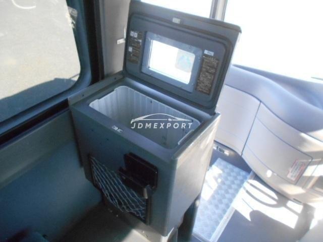 Toyota Coaster 2000 thumbnail 13