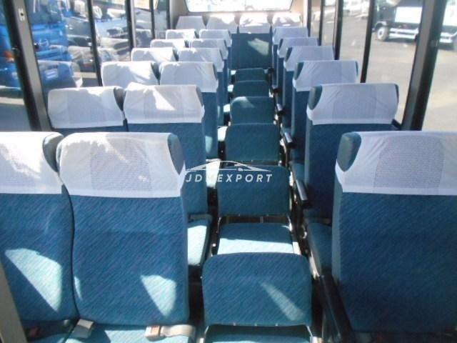 Toyota Coaster 2000 thumbnail 9