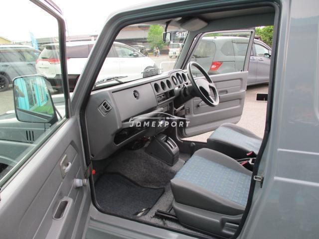 Suzuki Jimny 1998 thumbnail 8