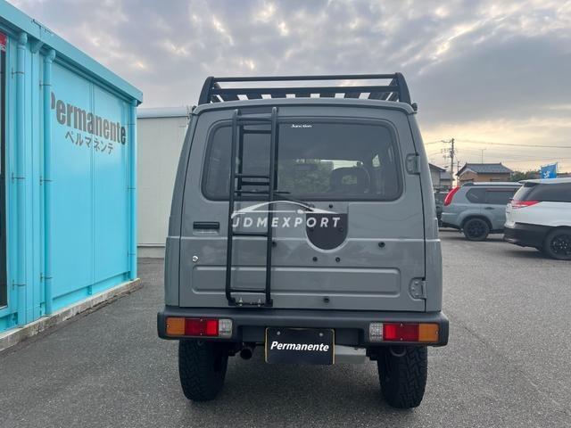Suzuki Jimny 1998 thumbnail 4