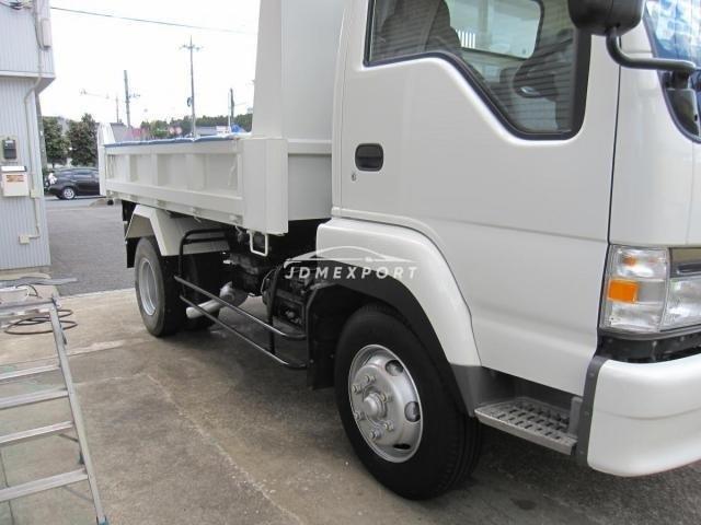Isuzu Forward 2000 thumbnail 4