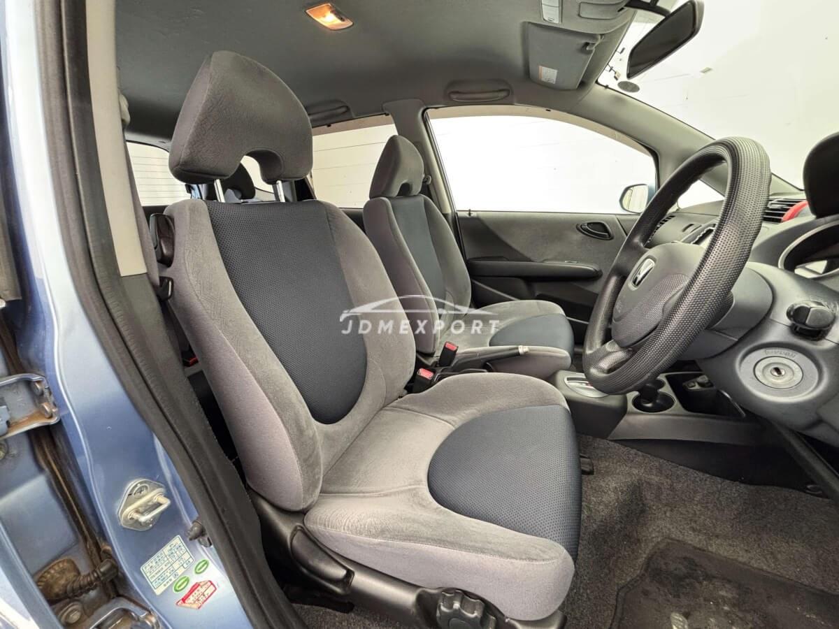 Honda Fit 2001 thumbnail 12