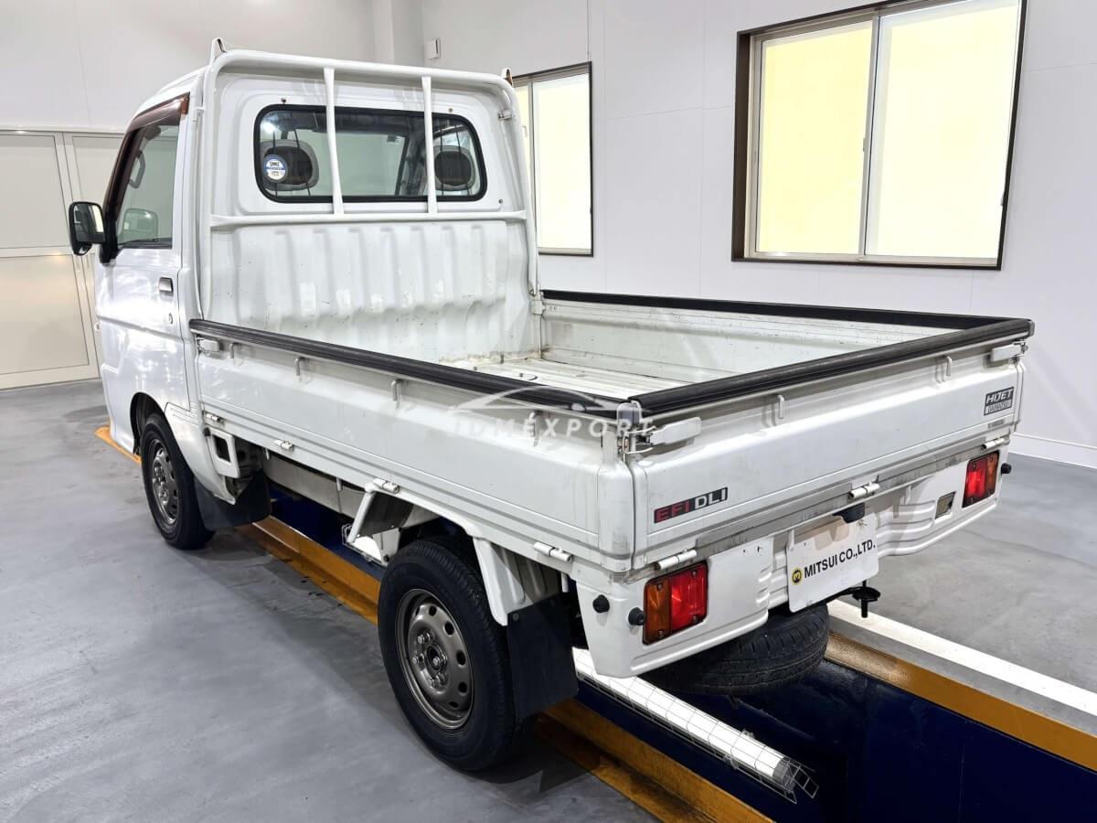 Daihatsu Hijet Truck 2000 thumbnail 5