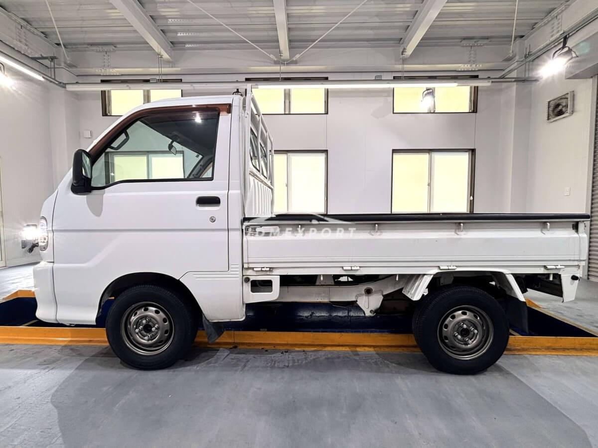 Daihatsu Hijet Truck 2000 thumbnail 4