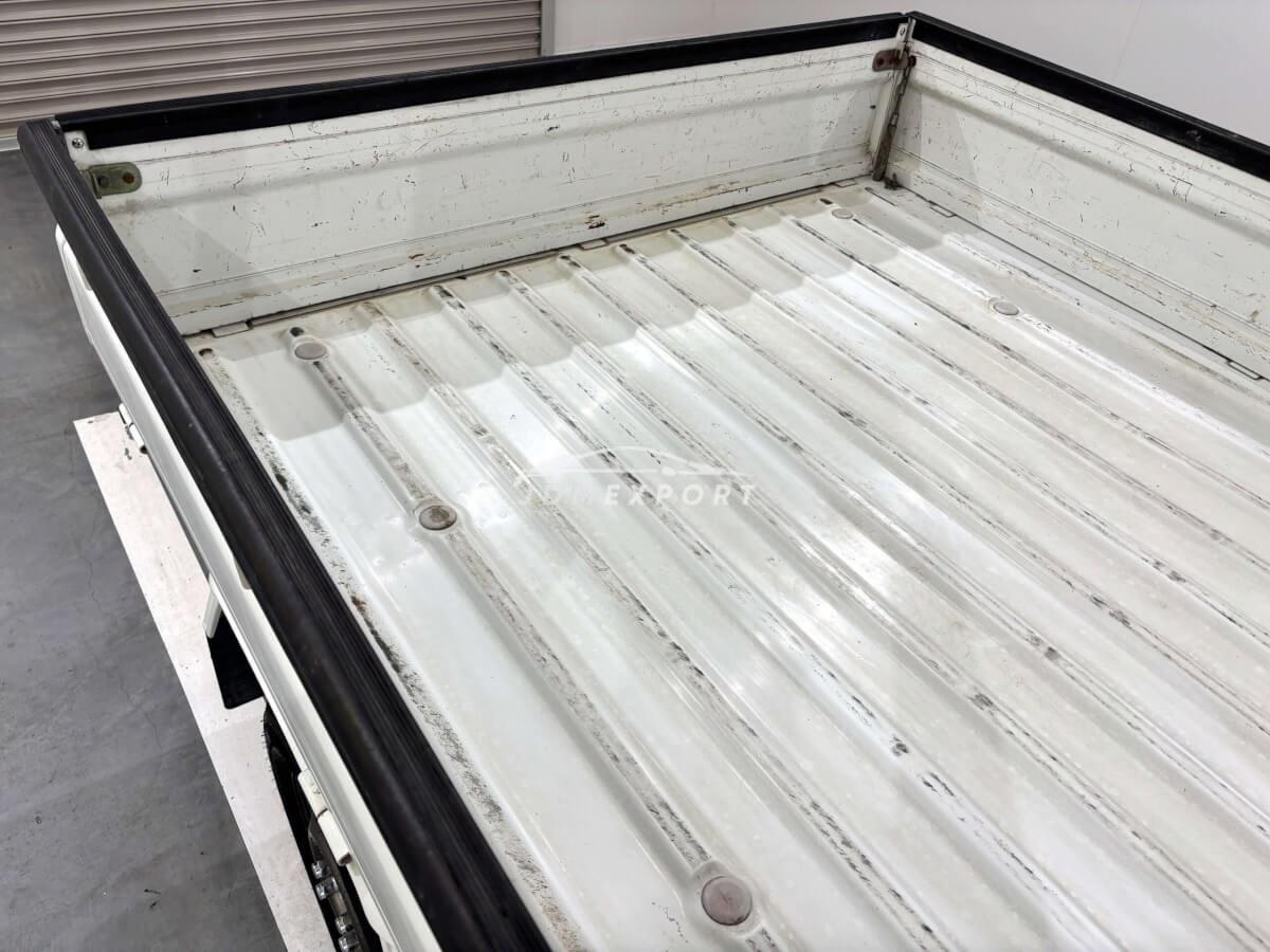 Daihatsu Hijet Truck 2000 thumbnail 11