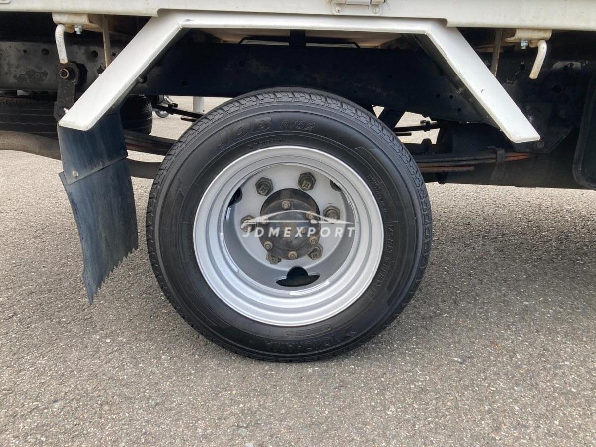 Isuzu Elf Truck 1998 thumbnail 64