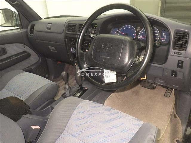 Toyota Hilux 1999 thumbnail 4