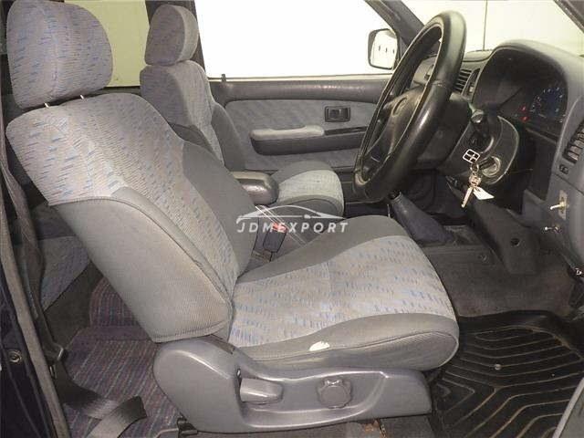 Toyota Hilux 2001 thumbnail 6