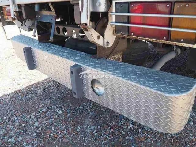 Isuzu Elf Truck 2002 thumbnail 25