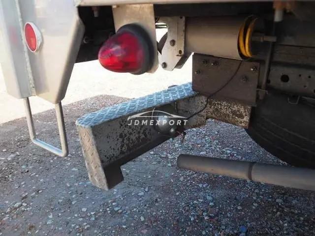 Isuzu Elf Truck 2002 thumbnail 21