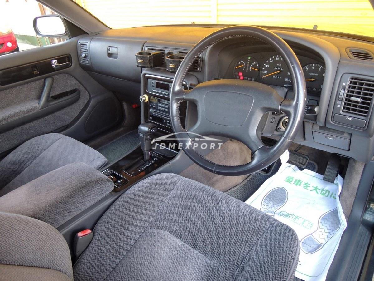 Nissan Gloria Sedan 1995 thumbnail 37