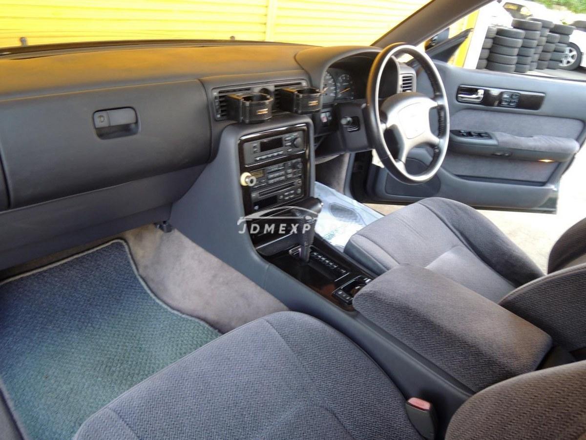 Nissan Gloria Sedan 1995 thumbnail 40