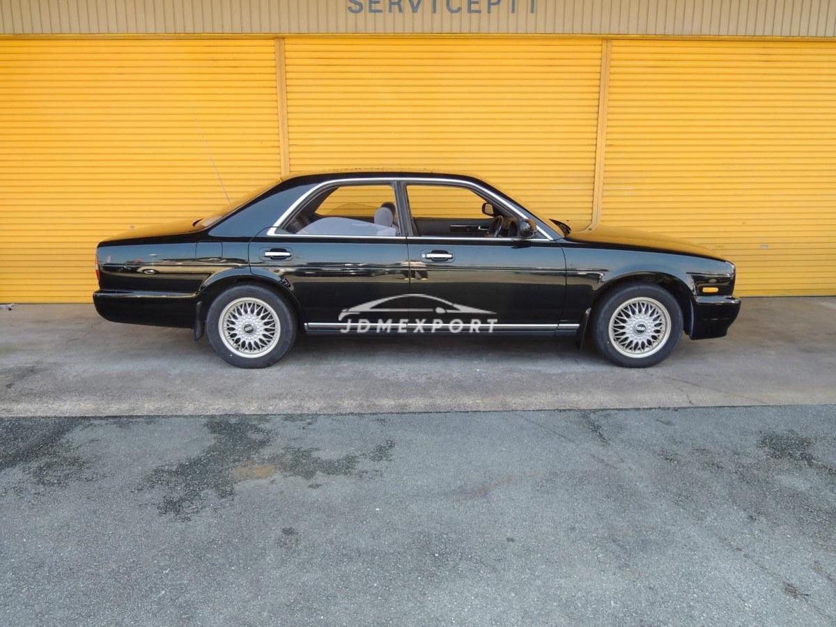 Nissan Gloria Sedan 1995 thumbnail 52