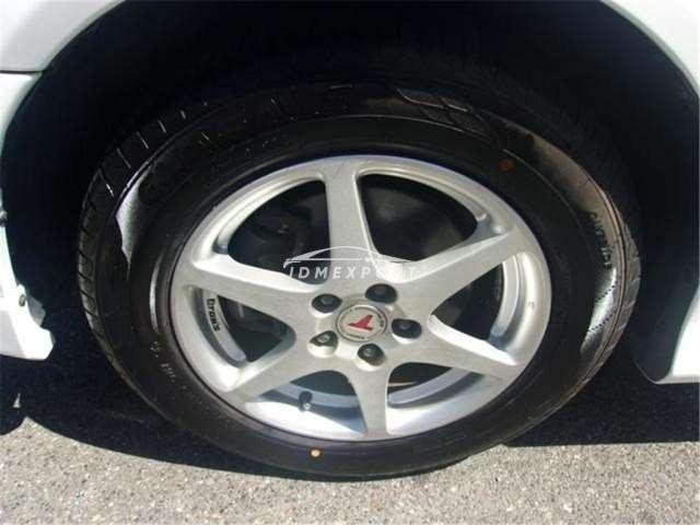 Toyota Caldina 1998 thumbnail 4
