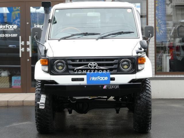 Toyota Land Cruiser 70 2000 thumbnail 5