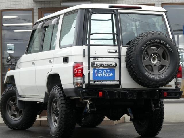 Toyota Land Cruiser 70 2000 thumbnail 12