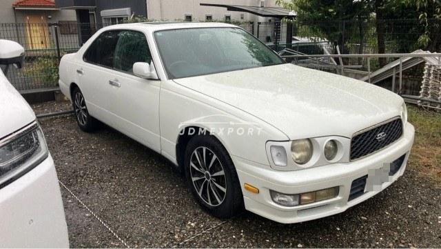 Nissan Gloria Van 1998 thumbnail 4