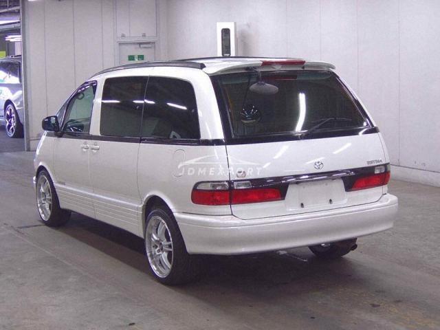 Toyota Estima 1999 thumbnail 2