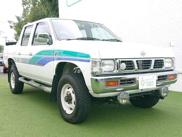 Nissan Datsun Pickup 1996 thumbnail 3