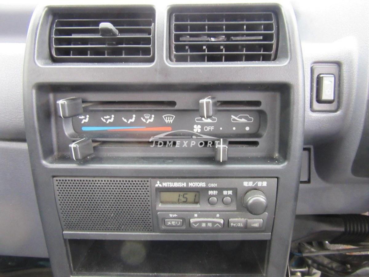 Mitsubishi Minicab Van 1996 thumbnail 16