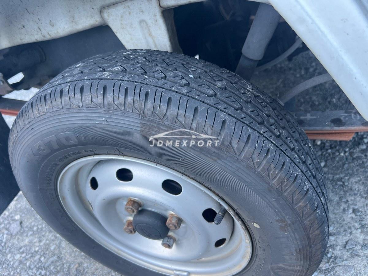 Daihatsu Hijet Truck 2000 thumbnail 16