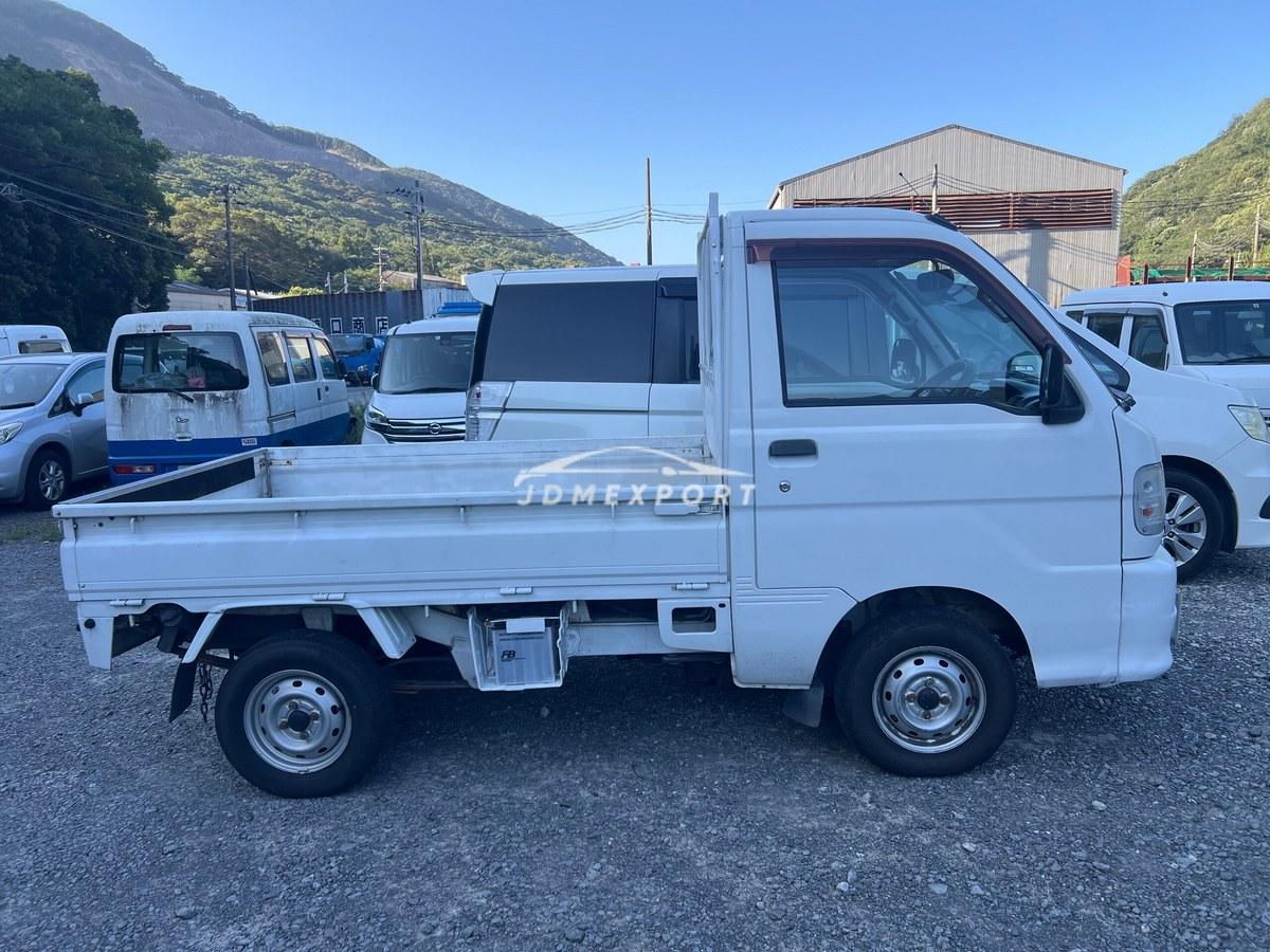 Daihatsu Hijet Truck 2000 thumbnail 4