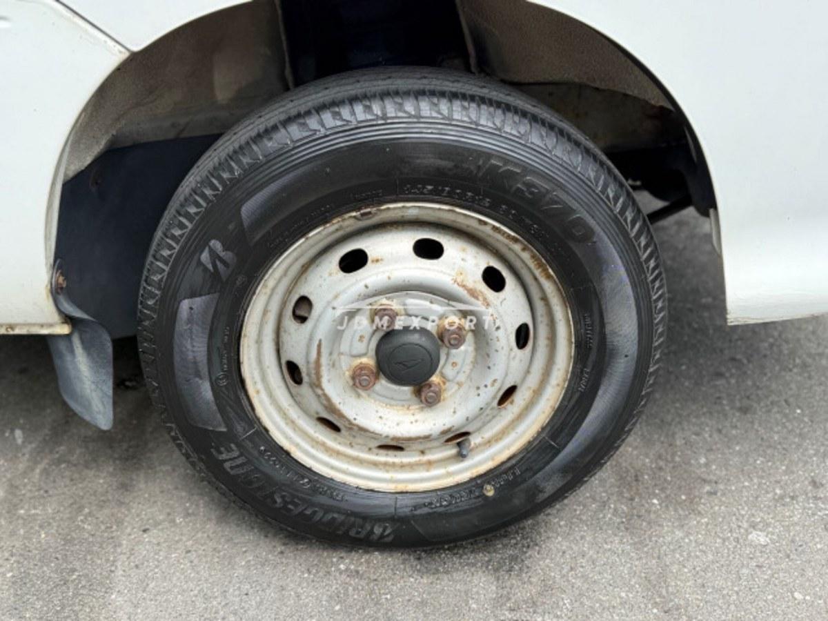 Daihatsu Hijet Truck 2001 thumbnail 17