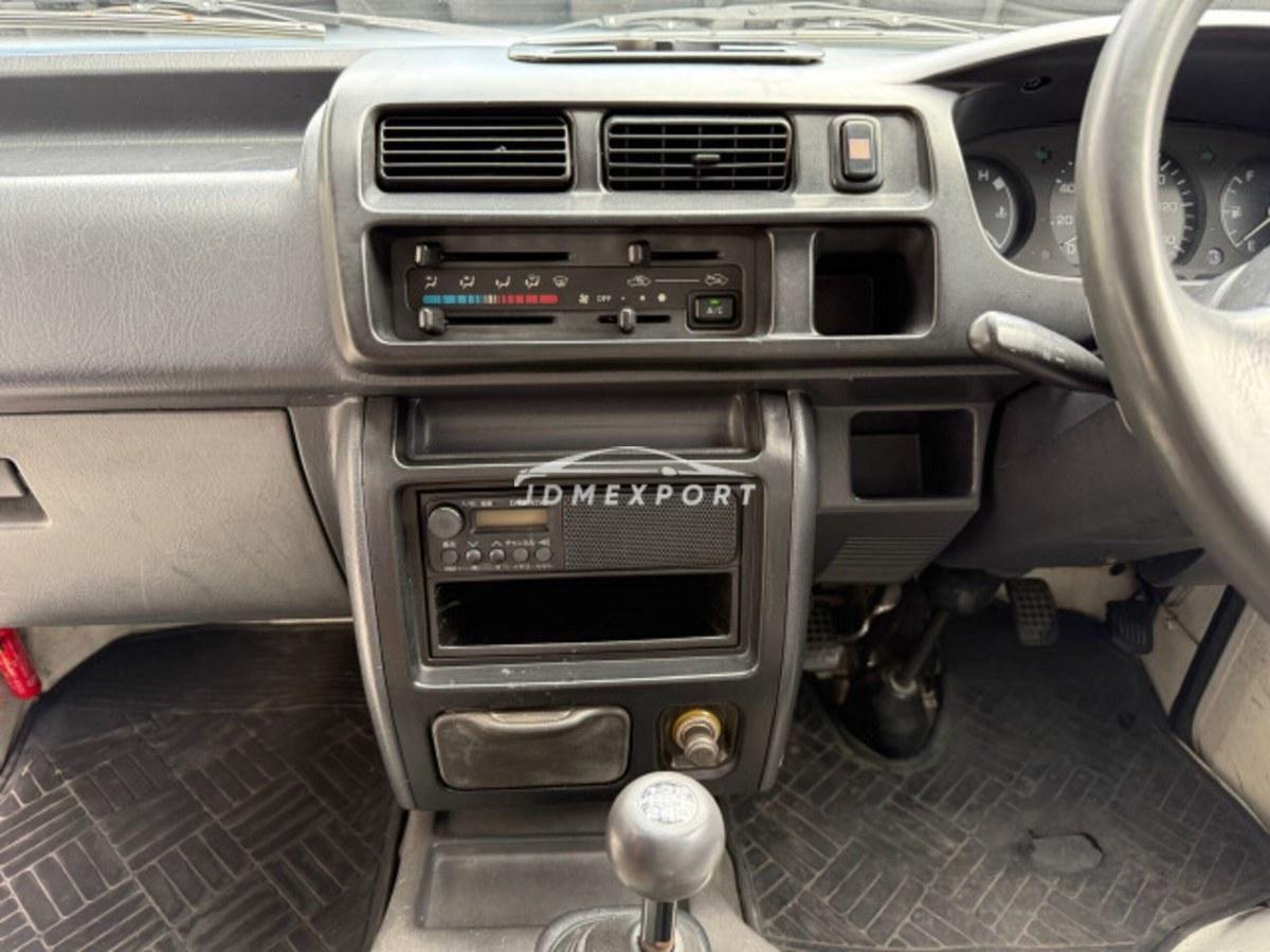 Daihatsu Hijet Truck 2001 thumbnail 12