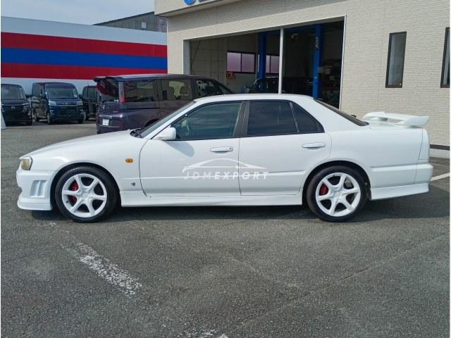 Nissan Skyline 2000 thumbnail 4