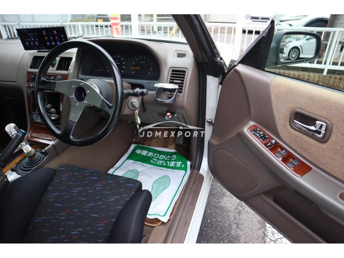Nissan Laurel 1996 thumbnail 11