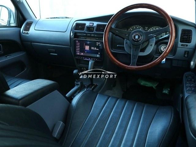 Toyota Hilux Surf 2000 thumbnail 15