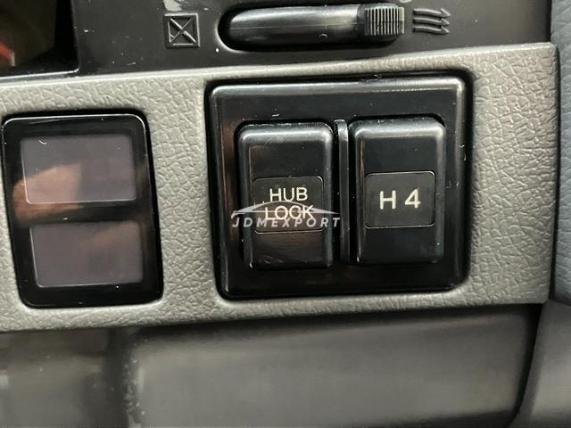 Toyota Land Cruiser Prado 1994 thumbnail 18
