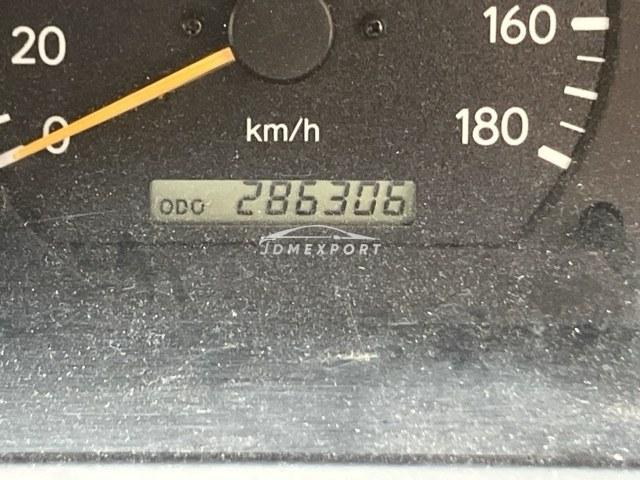 Toyota Hiace Van 1999 thumbnail 13