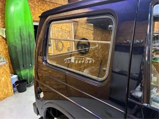 Suzuki Jimny 1993 thumbnail 8