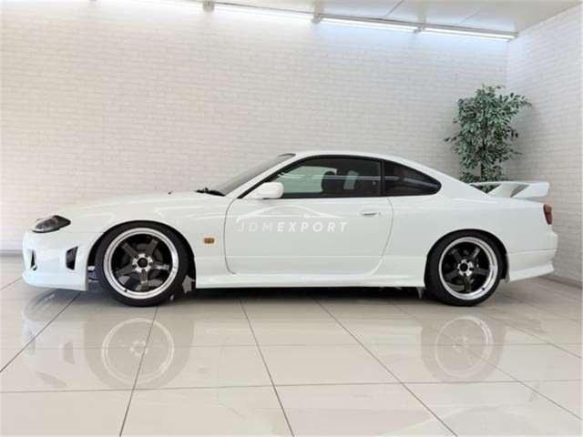 Nissan Silvia 1999 thumbnail 4