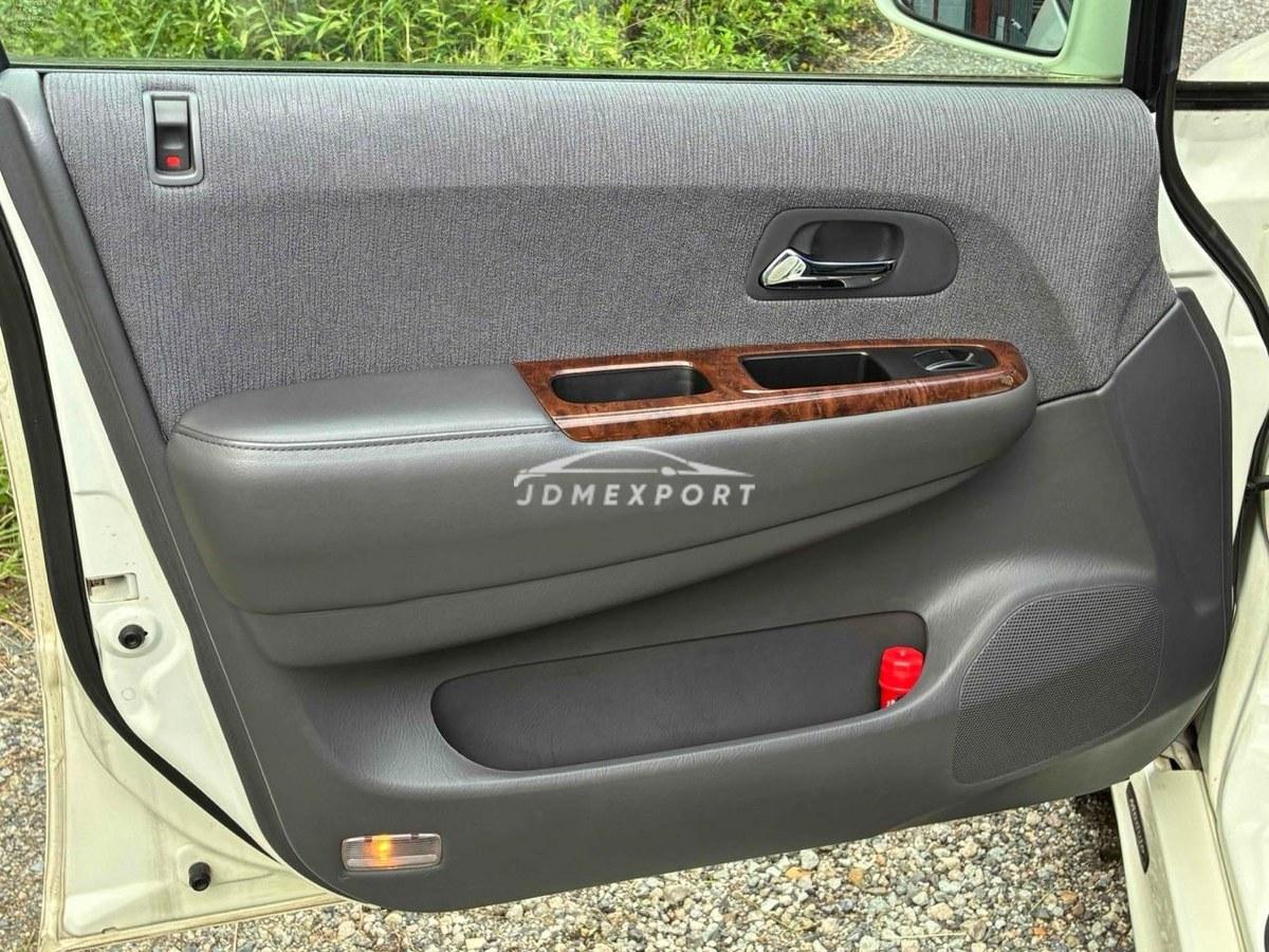 Honda Odyssey 2000 thumbnail 71