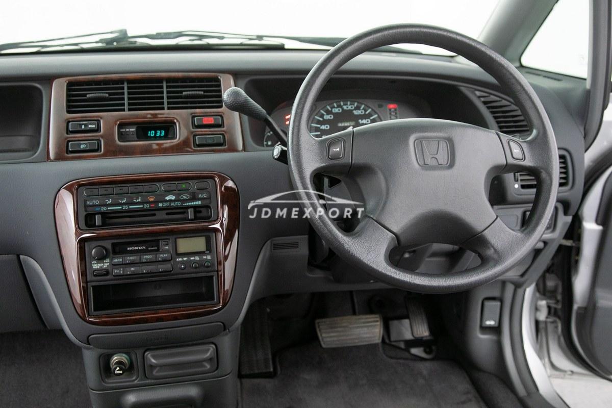 Honda Odyssey 1996 thumbnail 46