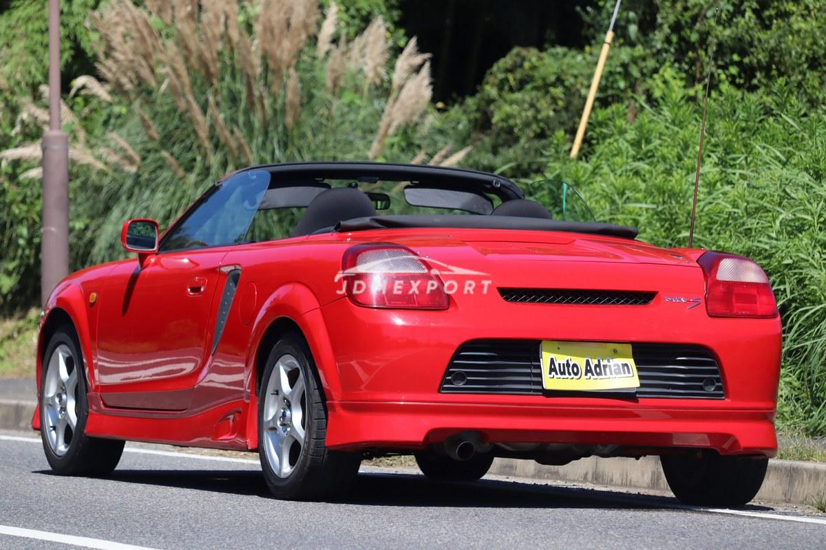 Toyota MR-S 2000 thumbnail 2