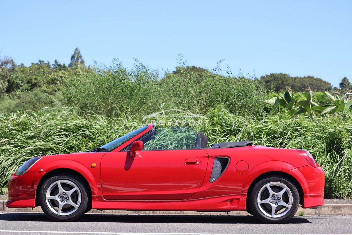 Toyota MR-S 2000 thumbnail 9