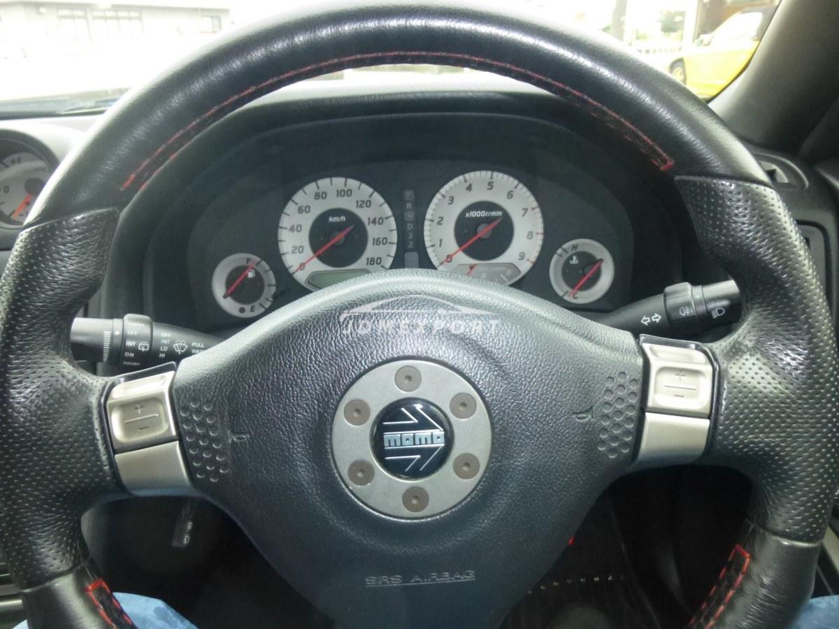 Nissan Skyline Coupe 2000 thumbnail 12